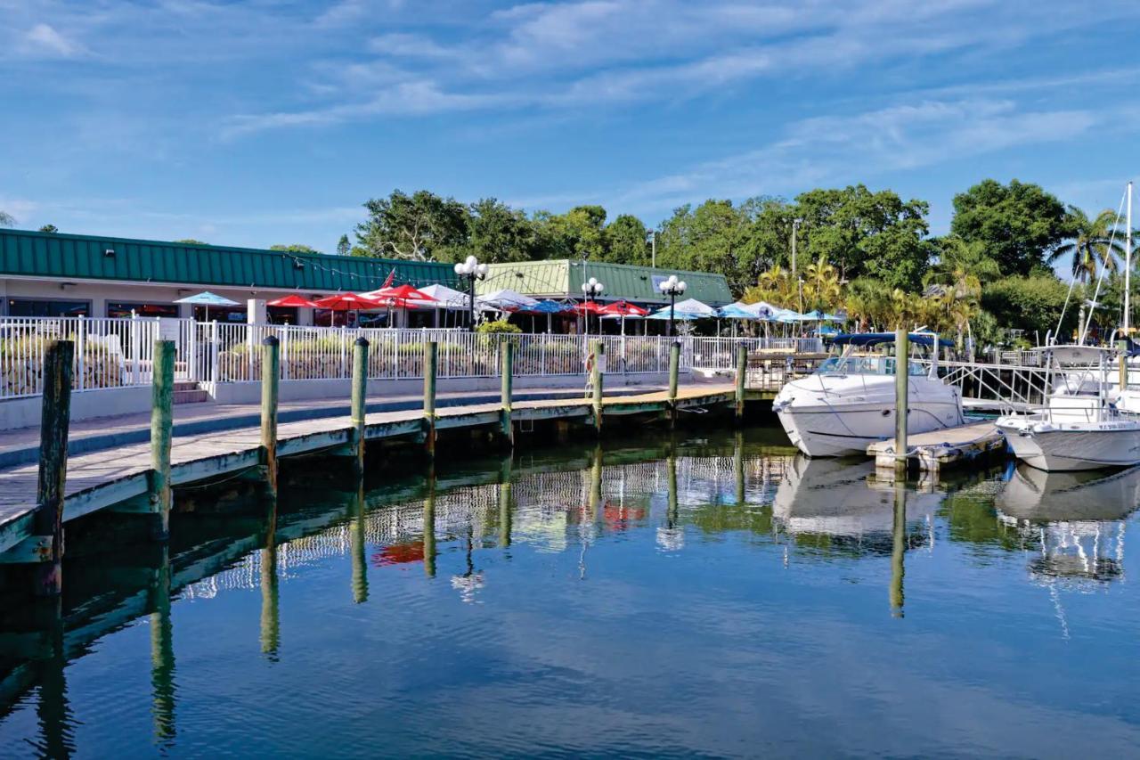 Aparthotel Getaway At The Marina South Bradenton Exterior foto