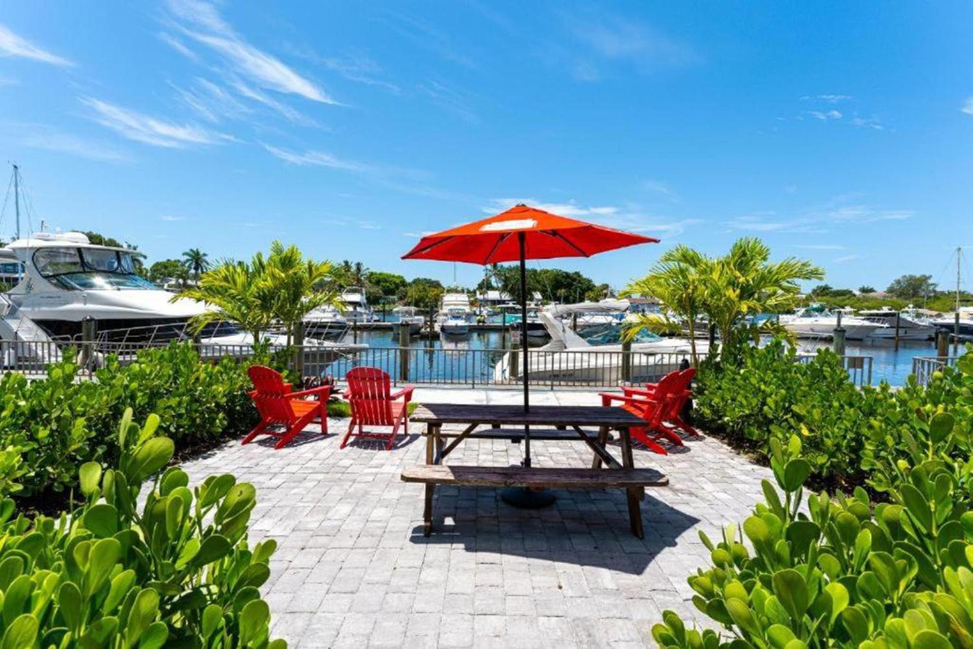 Aparthotel Getaway At The Marina South Bradenton Exterior foto